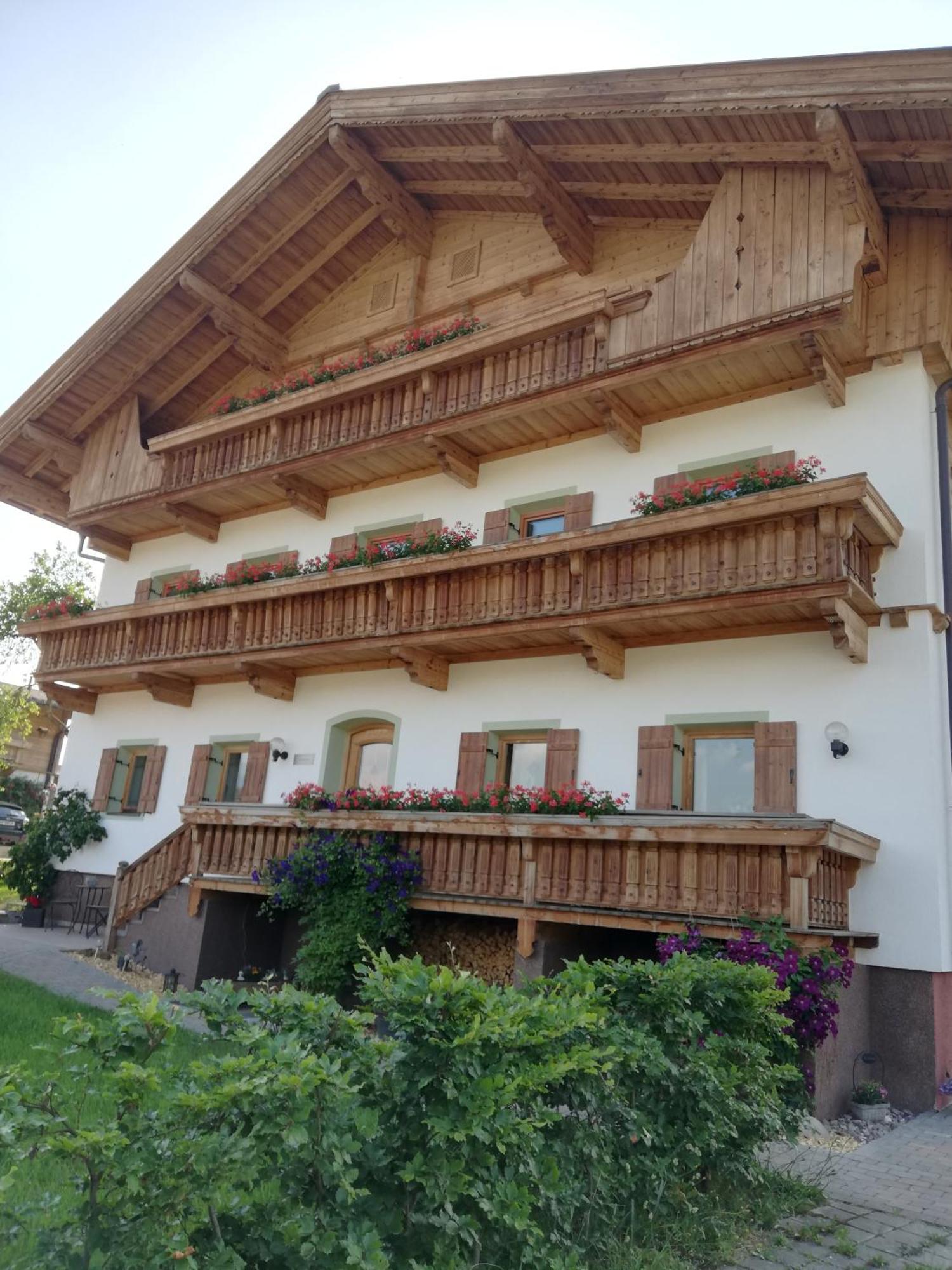 Biobauernhof Schuster Apartment ฮอพฟ์การ์เทน อิม บริกเซนทัล ภายนอก รูปภาพ